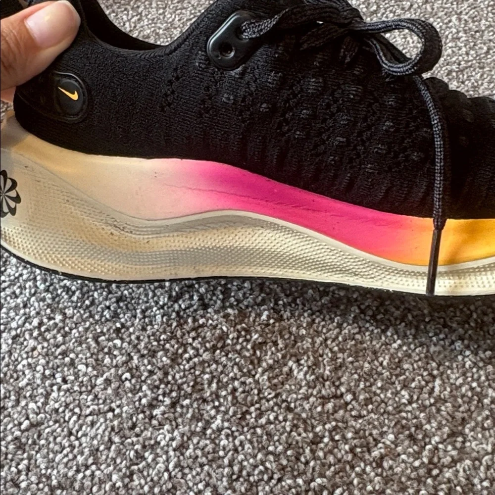 Nike Black and Pink Athletic Shoes - Picture 7 of 7